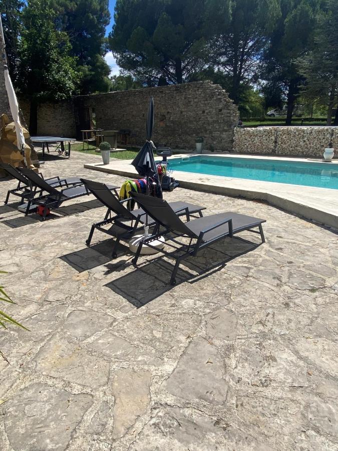 דירות Saint Julien Les Rosiers Logis Dans Ancien Relais De Poste מראה חיצוני תמונה