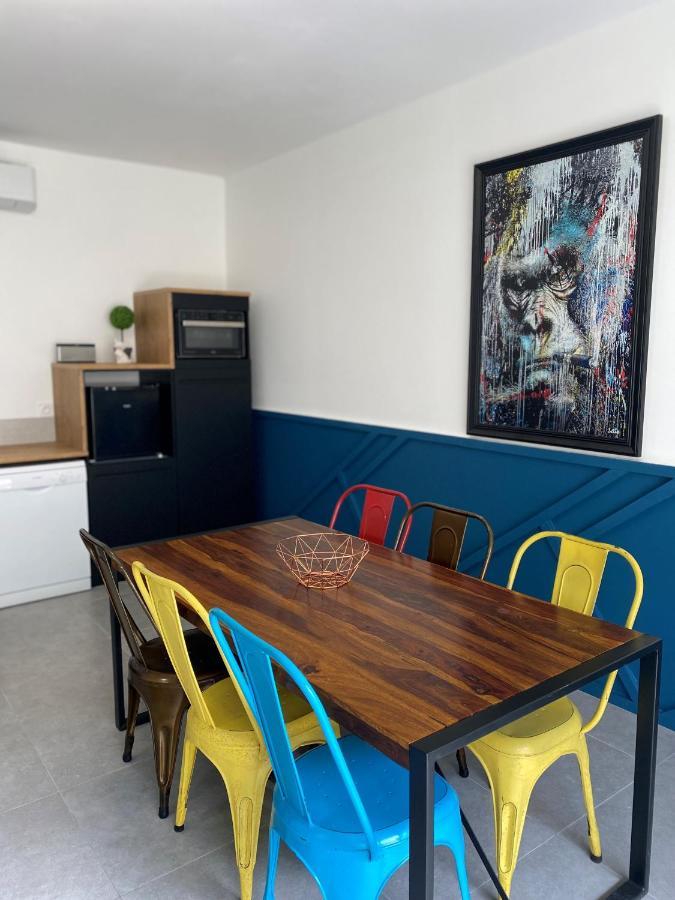 דירות Saint Julien Les Rosiers Logis Dans Ancien Relais De Poste מראה חיצוני תמונה